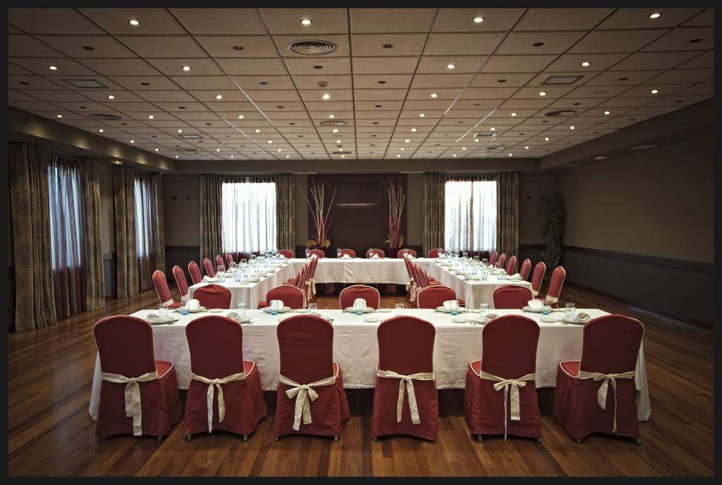 Coto Real Hotel Rabade ภายนอก รูปภาพ